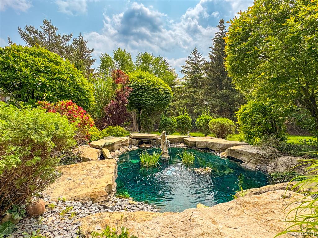 4801 GOODISON PLACE Drive, Rochester, MI 48306 — Photo 12