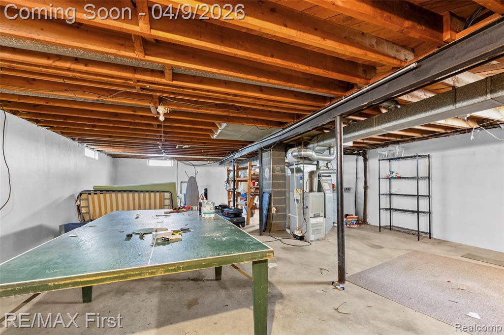 23036 COUZENS Avenue, Hazel Park, MI 48030 — Photo 18