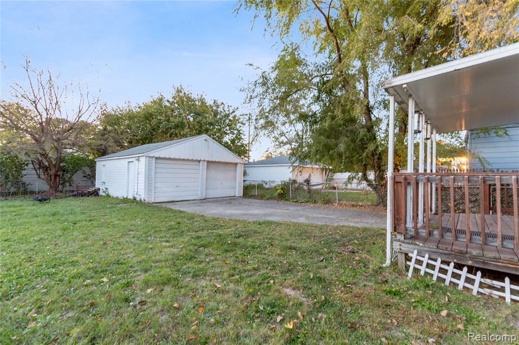 4168 Kingston Street, Dearborn Heights, MI 48125 — Photo 24