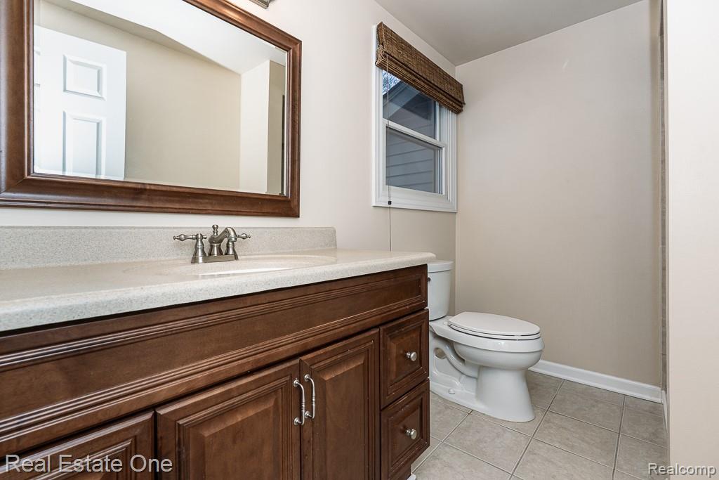 732 Rutgers Road, Rochester Hills, MI 48309 — Photo 19