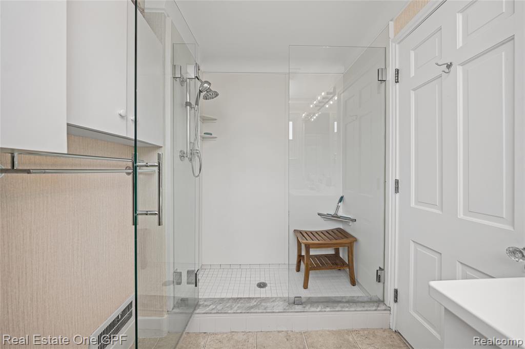 16904 Saint Paul Street, Grosse Pointe, MI 48230 — Photo 26