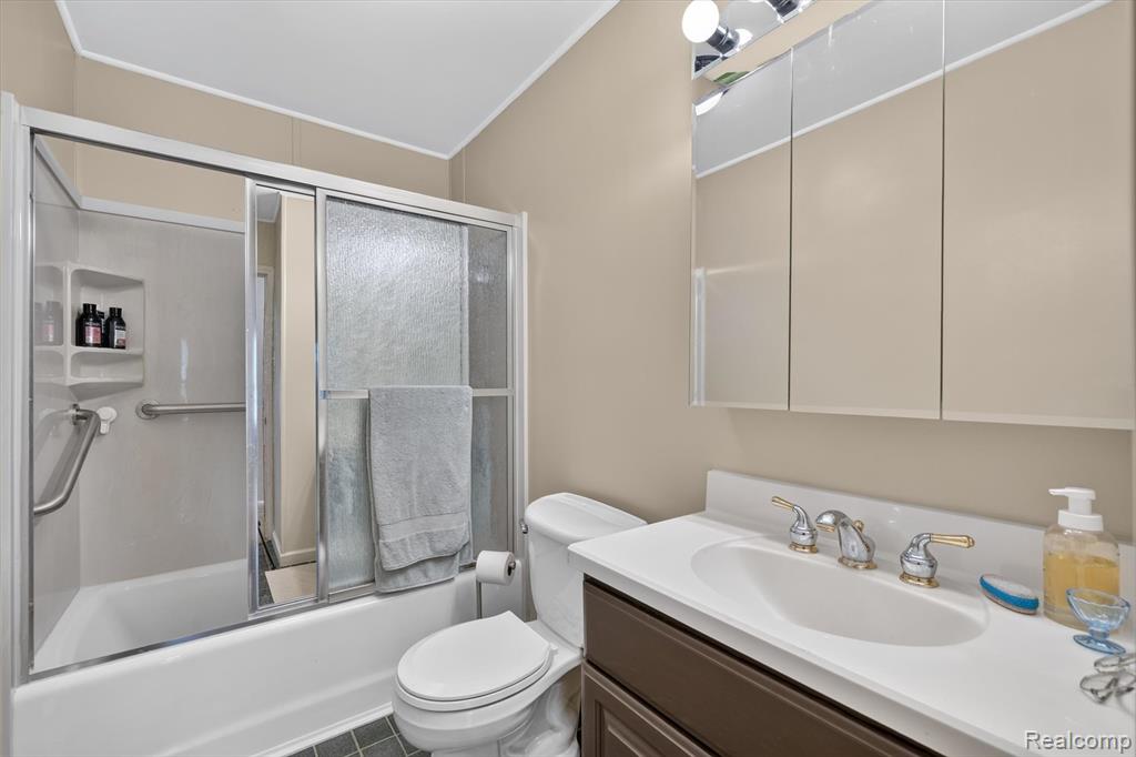 32326 Florence Street, Garden City, MI — Photo 33