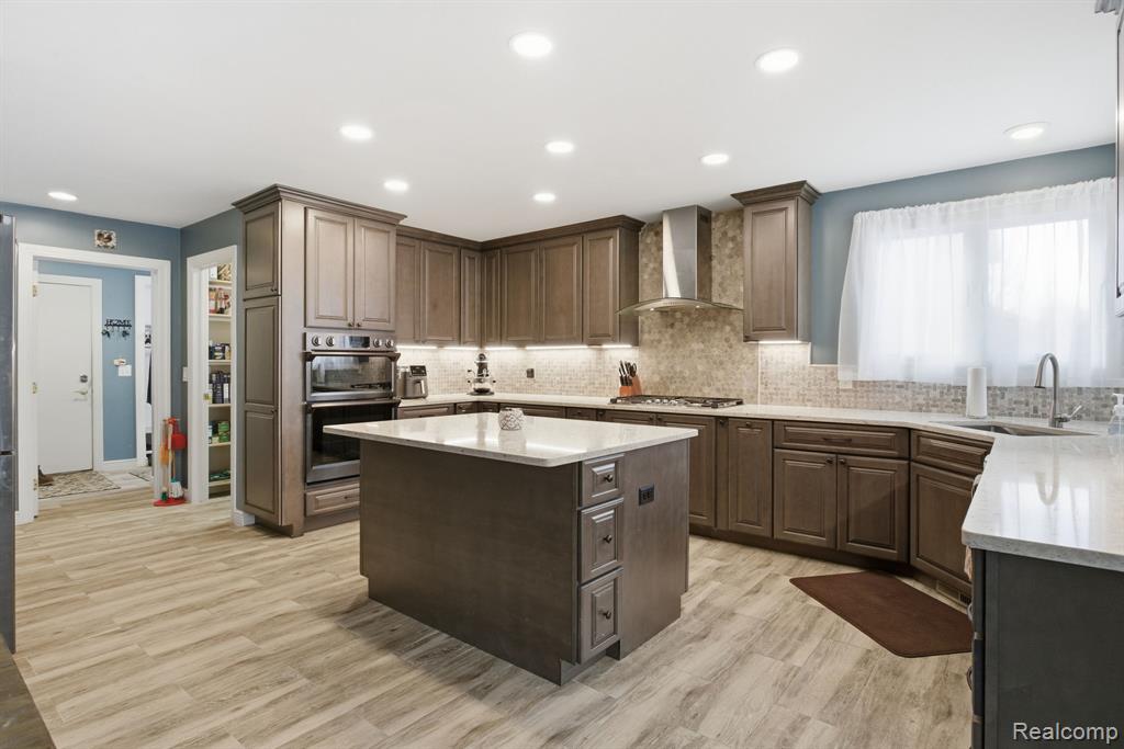 1275 Hendrie, Canton, MI 48187 — Photo 31