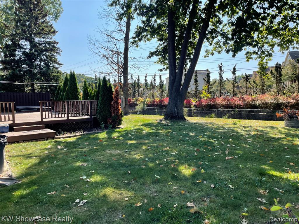 451 Gamma Road, Walled Lake, MI 48390 — Photo 3