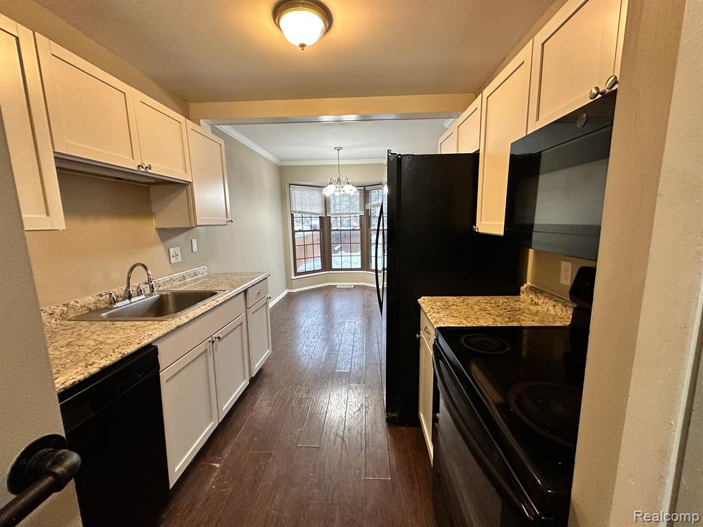 39975 CROSSWINDS, Novi, MI — Photo 2