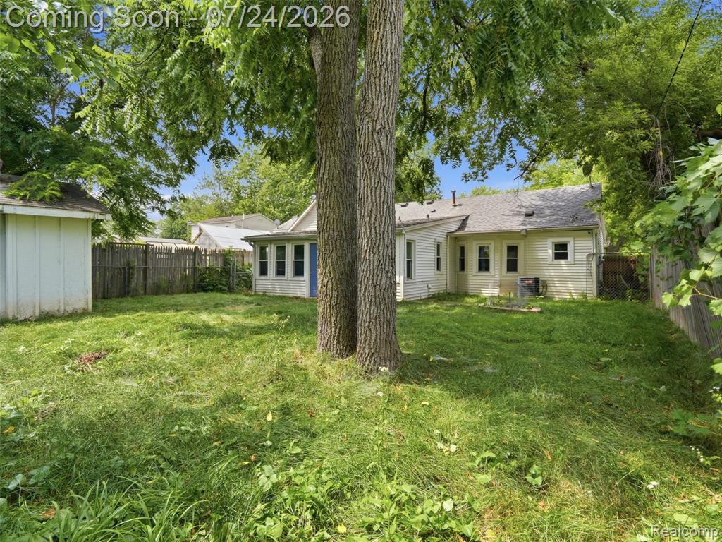 890 E Grand Boulevard, Ypsilanti, MI 48198 — Photo 32