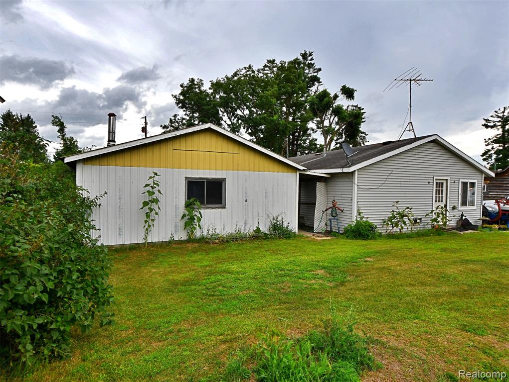 12572 State Street, Atlanta, MI 49709 — Photo 23