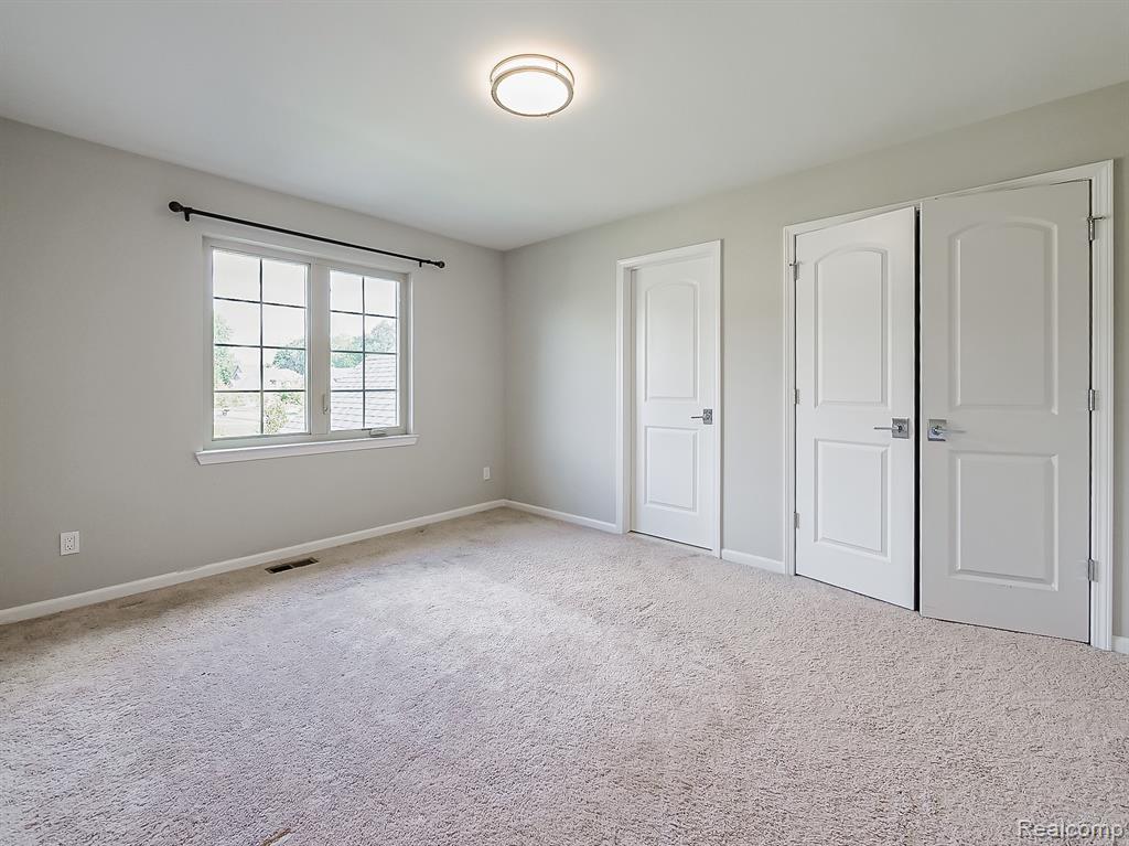47639 Alpine Drive, Novi, MI — Photo 17