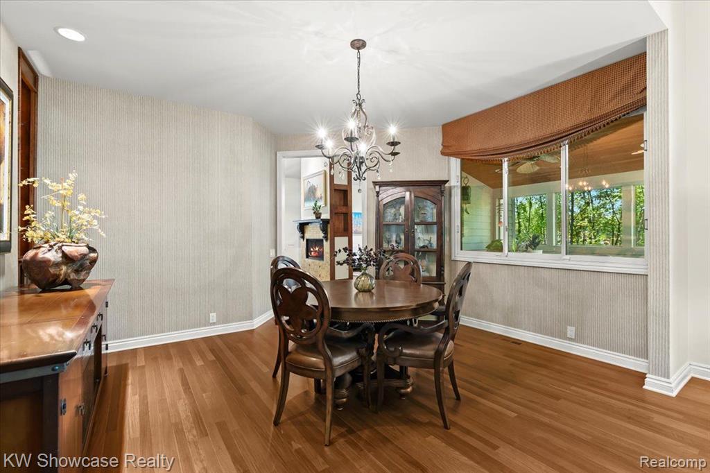 4563 HAVERHILL, Commerce Twp, MI 48382 — Photo 11