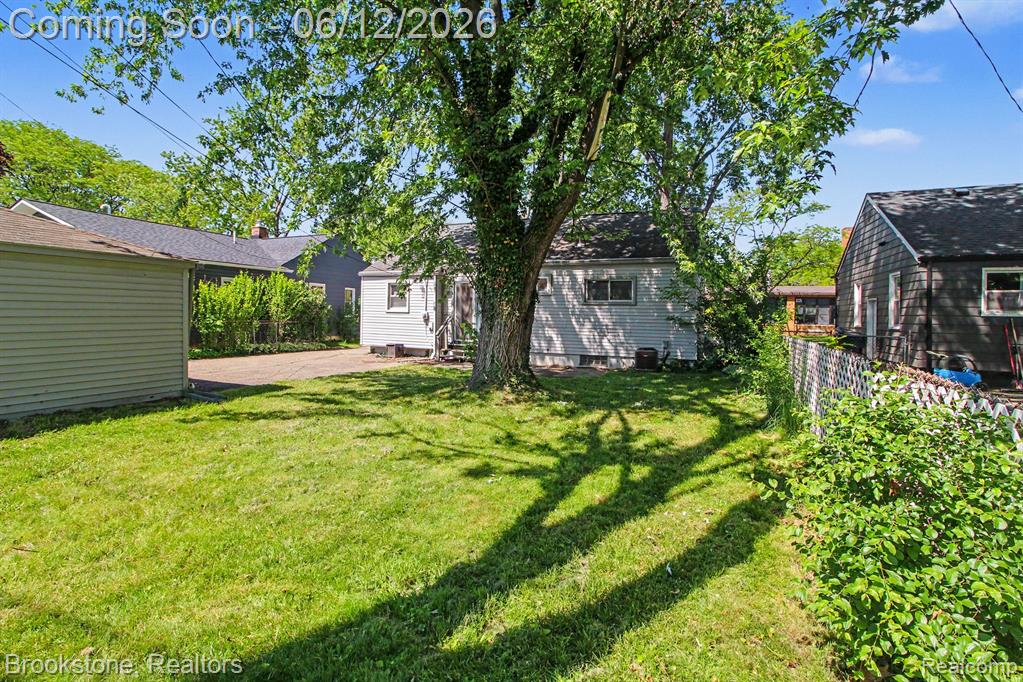 4142 Royal Avenue, Berkley, MI 48072 — Photo 21