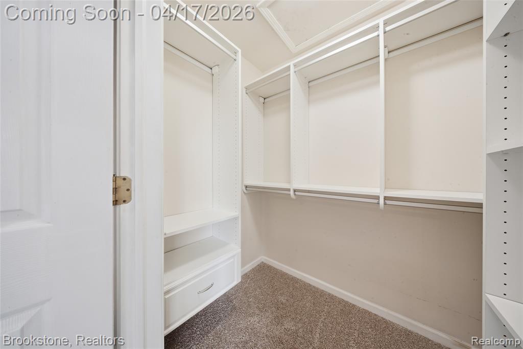 569 Cove View Drive, Waterford, MI 48327 — Photo 23