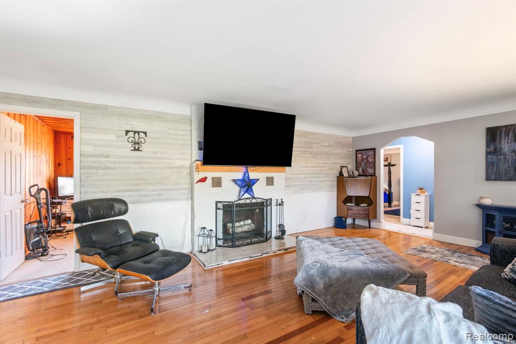 6736 Lakeshore Road, Lexington, MI 48450 — Photo 16