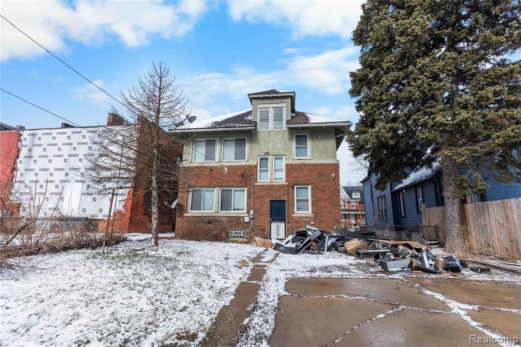 681 Clairmount Street, Detroit, MI 48202 — Photo 35