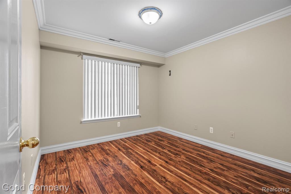45515 Hidden View Court, Utica, MI 48315 — Photo 9