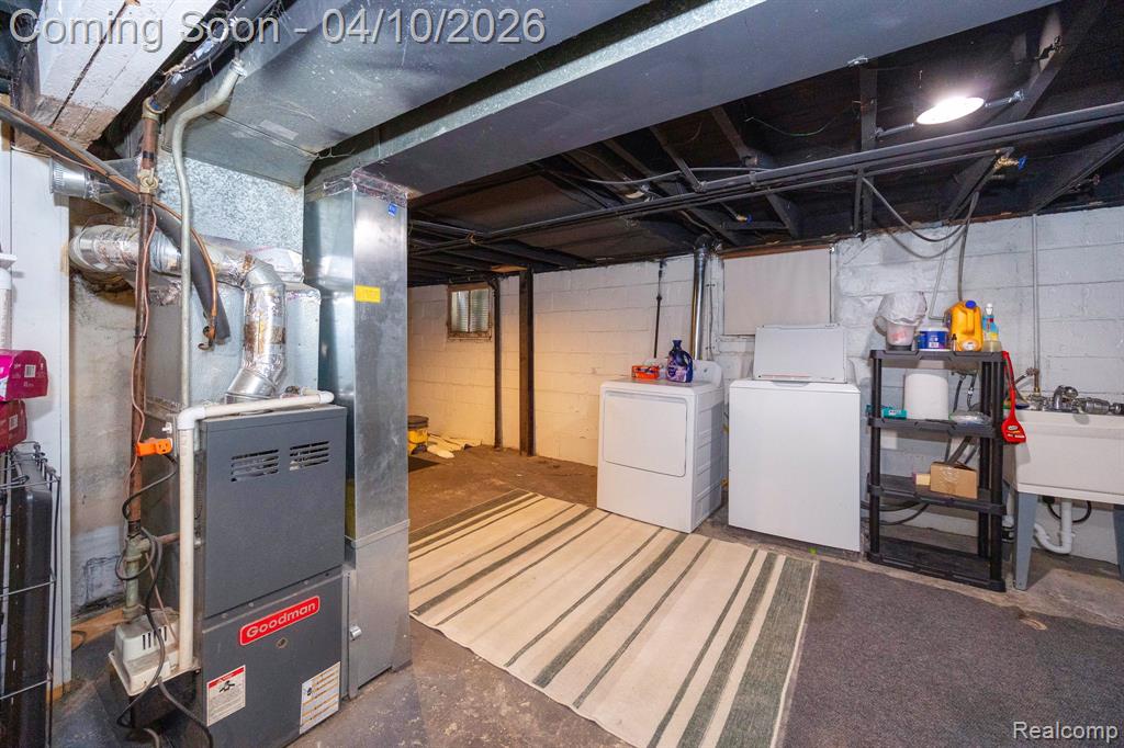 11804 Garfield Street, Riverview, MI 48193 — Photo 36