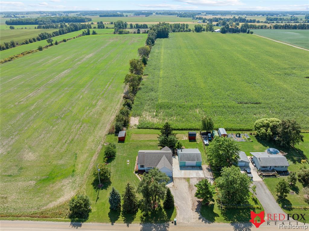 8110 Middleton Road, Corunna, MI 48817 — Photo 36