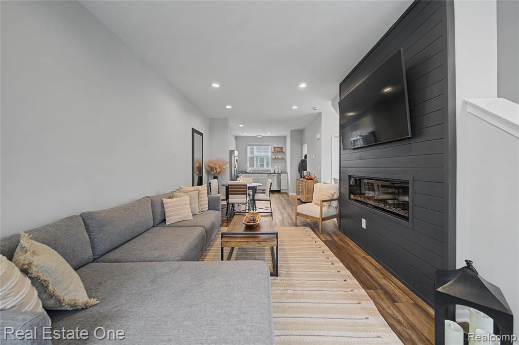 537 Anne Avenue, Brighton, MI 48116 — Photo 10