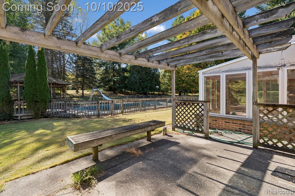 7750 Sleepy Hollow Drive, Northville, MI 48168 — Photo 45