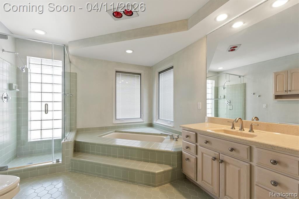 4033 E Hanover Court, West Bloomfield, MI 48323 — Photo 10