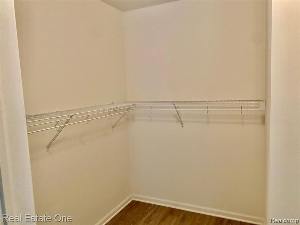 44932 MARIGOLD Drive, Sterling Heights, MI 48314 — Photo 16