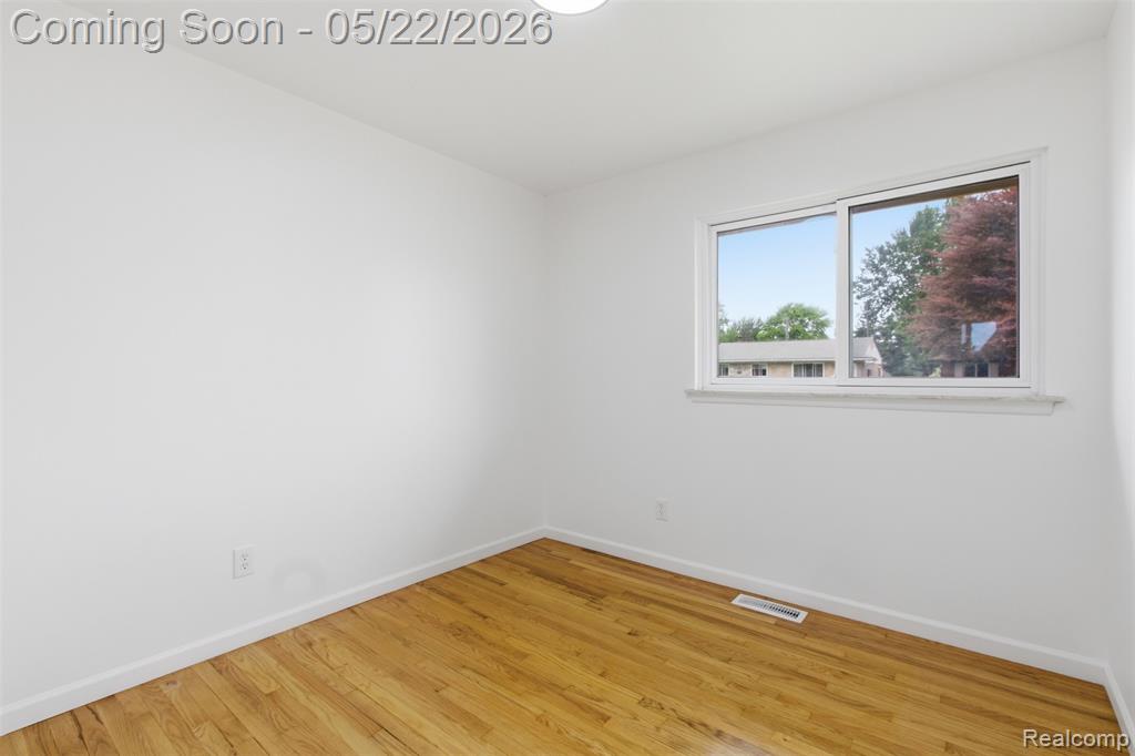 20520 Catalano Street, Clinton Twp, MI 48035 — Photo 9
