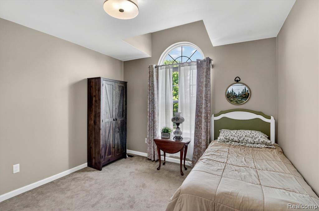 49271 Laguna Drive, Van Buren, MI 48111 — Photo 28