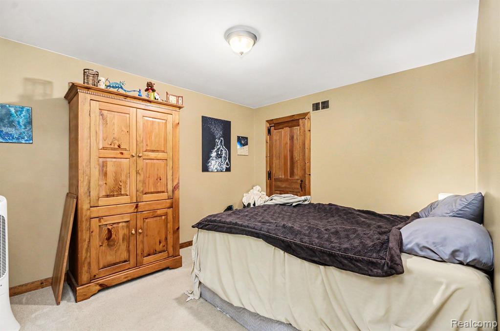 1435 Rolling Hills Drive, Howell, MI 48843 — Photo 14