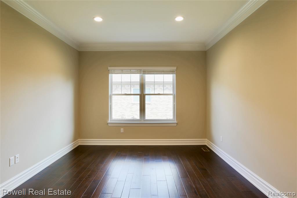 423 Verona Drive, Rochester Hills, MI 48307 — Photo 14