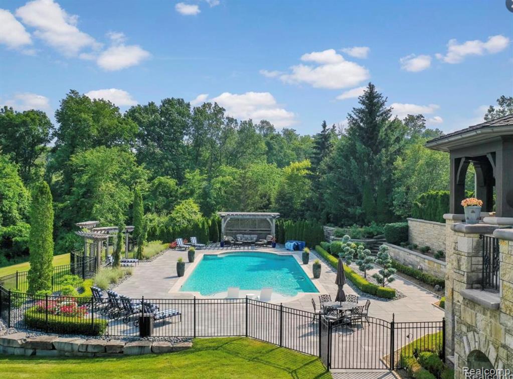 5537 ORCHARD RIDGE, Rochester, MI 48306 — Photo 4