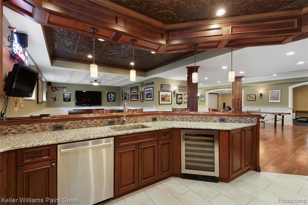 676 Majestic, Rochester Hills, MI 48306 — Photo 55