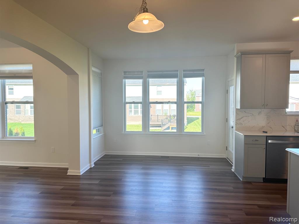 50859 STEED Drive, Canton, MI 48187 — Photo 16