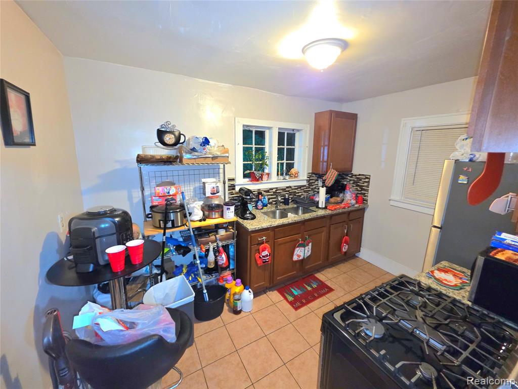 23525 Kress Street, Detroit, MI 48219 — Photo 5