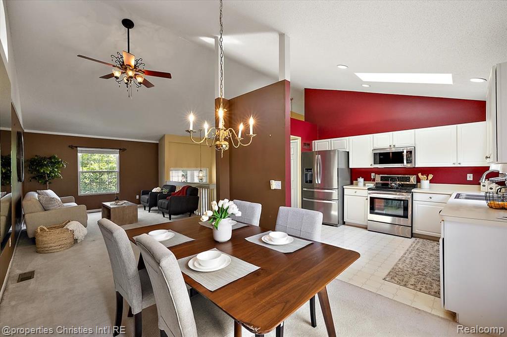 6873 Fox Lane, Waterford, MI 48327 — Photo 18