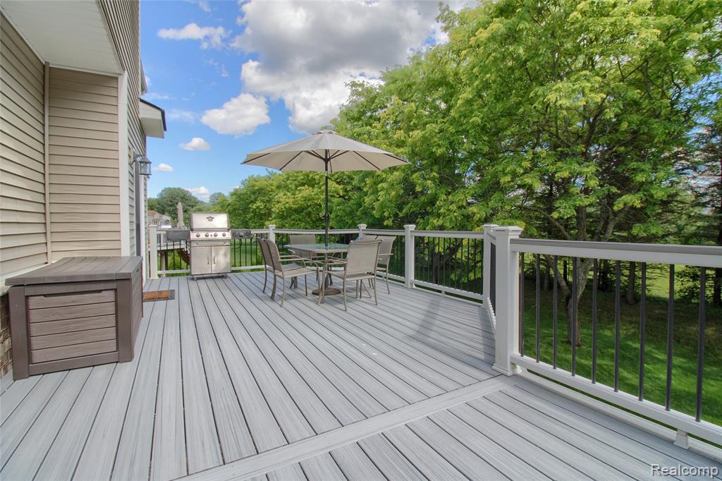 57649 Blossom Valley Trail, New Hudson, MI 48165 — Photo 44