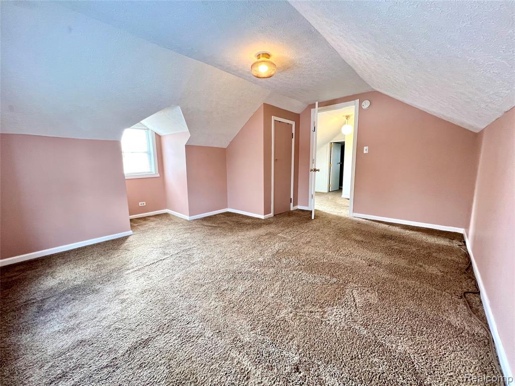 396 South Boulevard W, Rochester Hills, MI 48307 — Photo 21