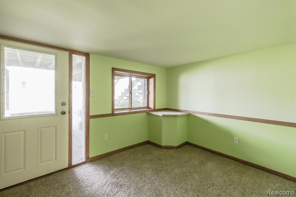 9634 Bonnie Briar Street, White Lake, MI — Photo 39