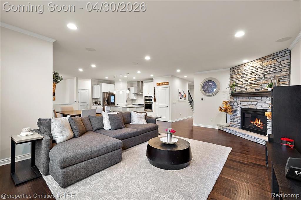31035 Tremont Lane, Franklin, MI 48025 — Photo 16
