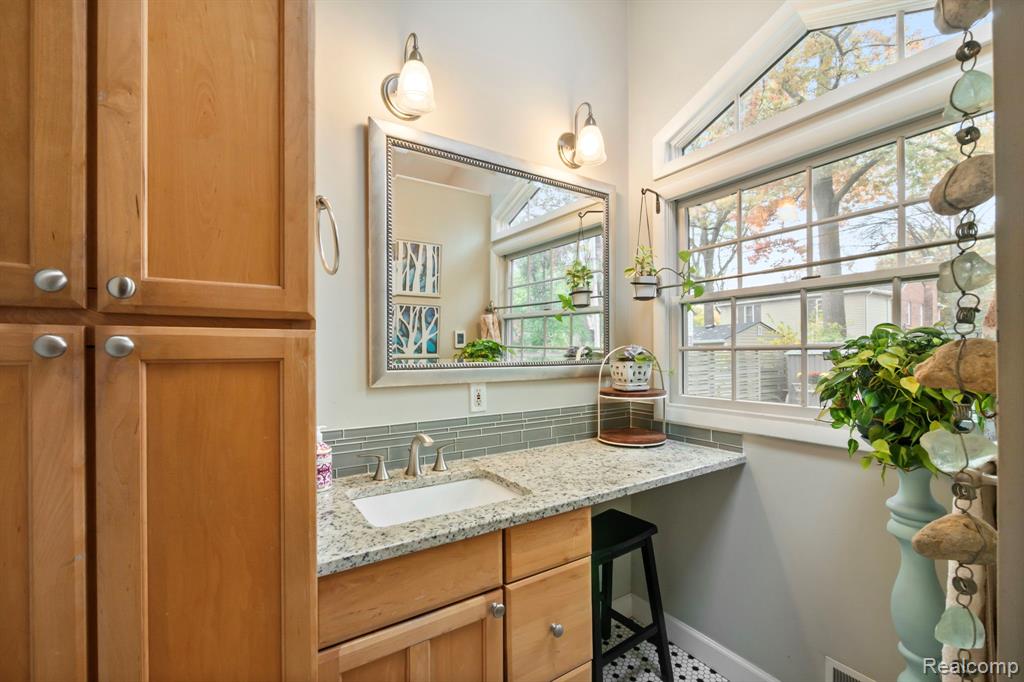 4077 Cornwall Street, Berkley, MI 48072 — Photo 19