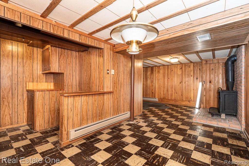 4196 Grayton Drive, Waterford, MI 48328 — Photo 26