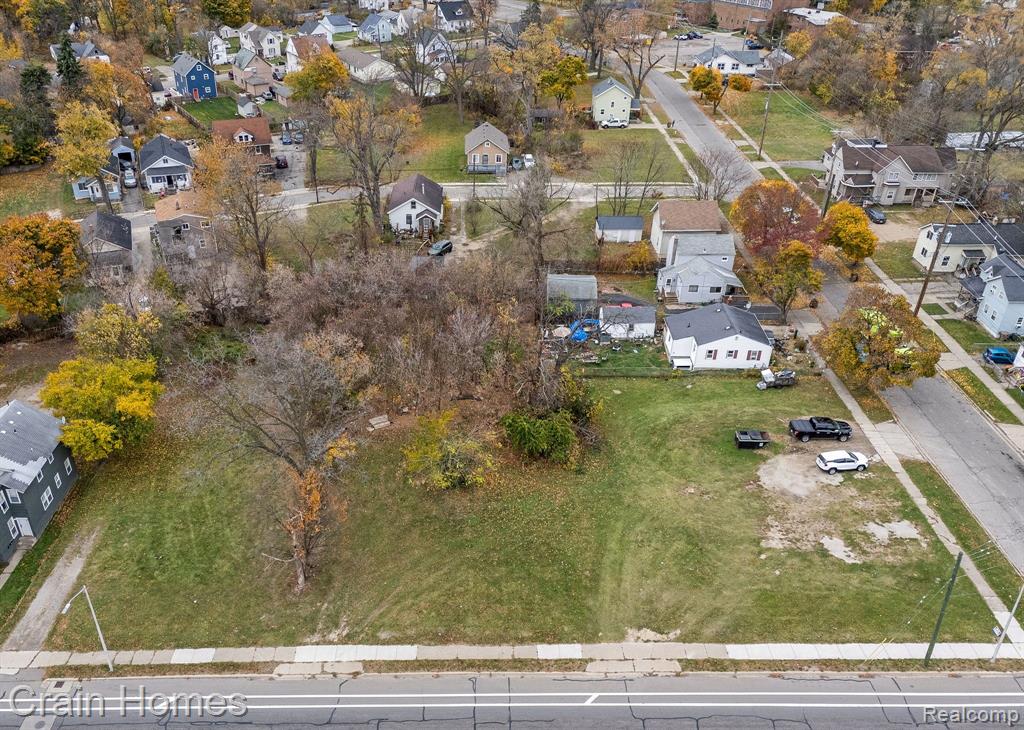 431 N PERRY Street, Pontiac, MI 48342 — Photo 8