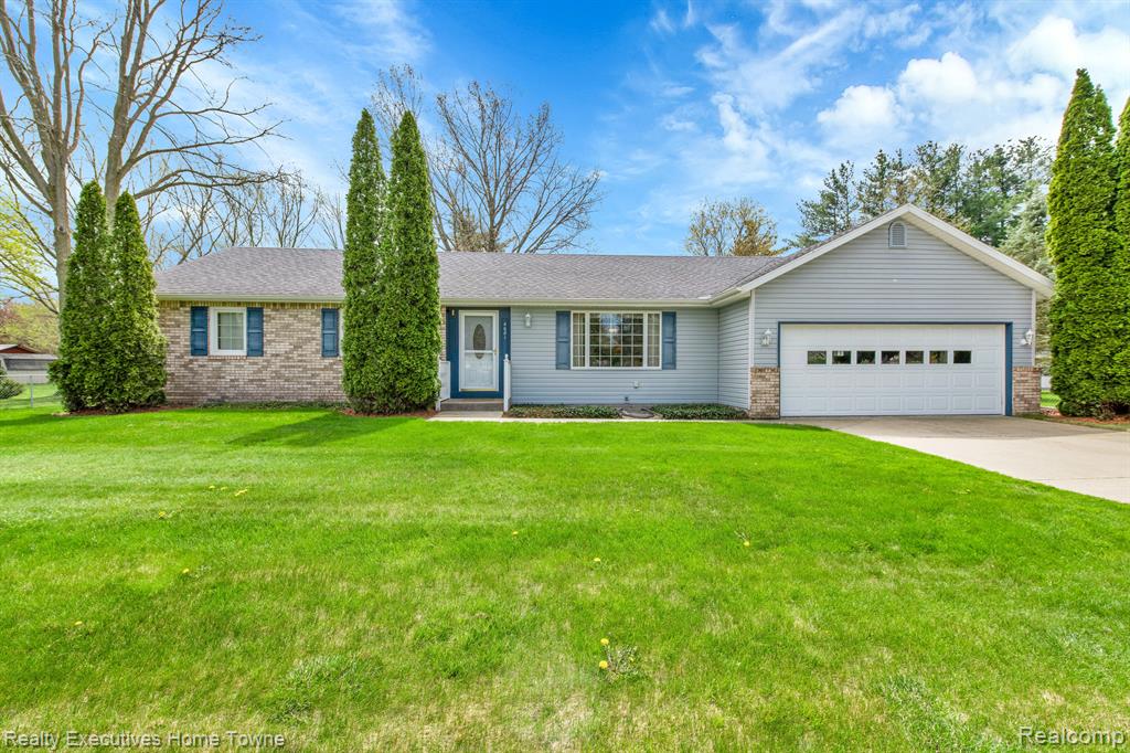 4681 BUCKINGHAM Drive, Port Huron, MI 48060 — front exterior