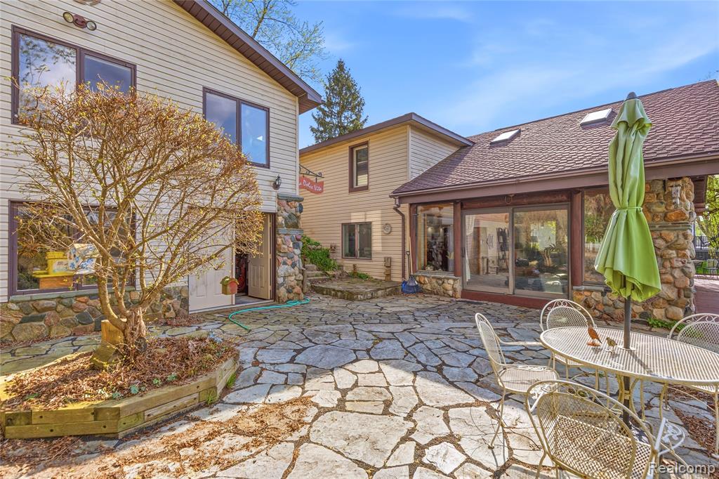 16280 Softwater Lake Drive, Linden, MI 48451 — Photo 28