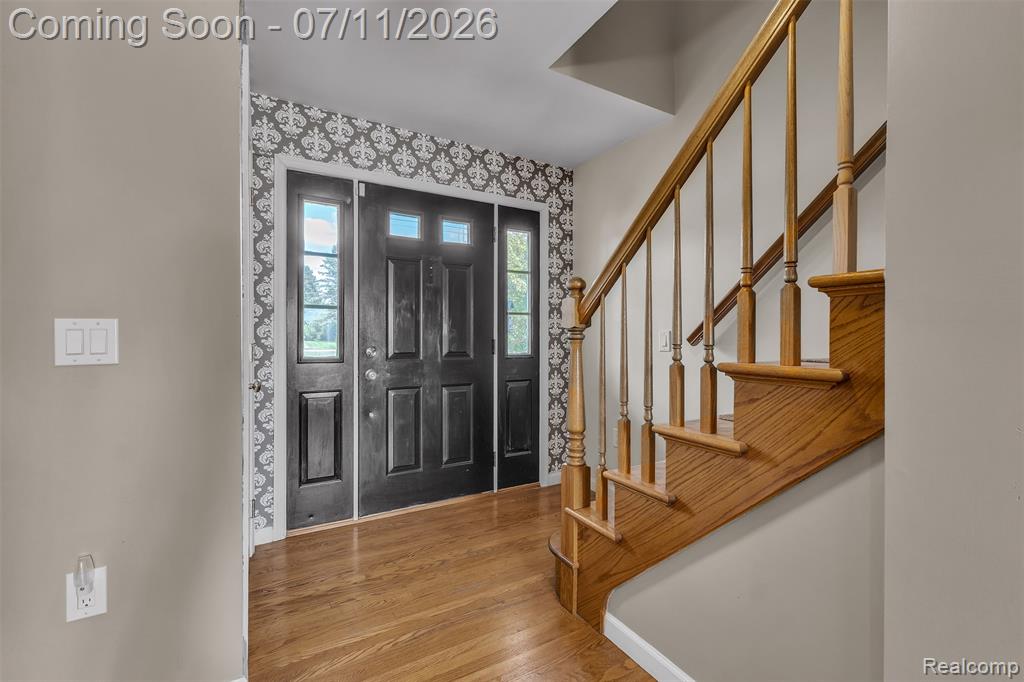 10146 Marshall Road, South Lyon, MI 48178 — Photo 4