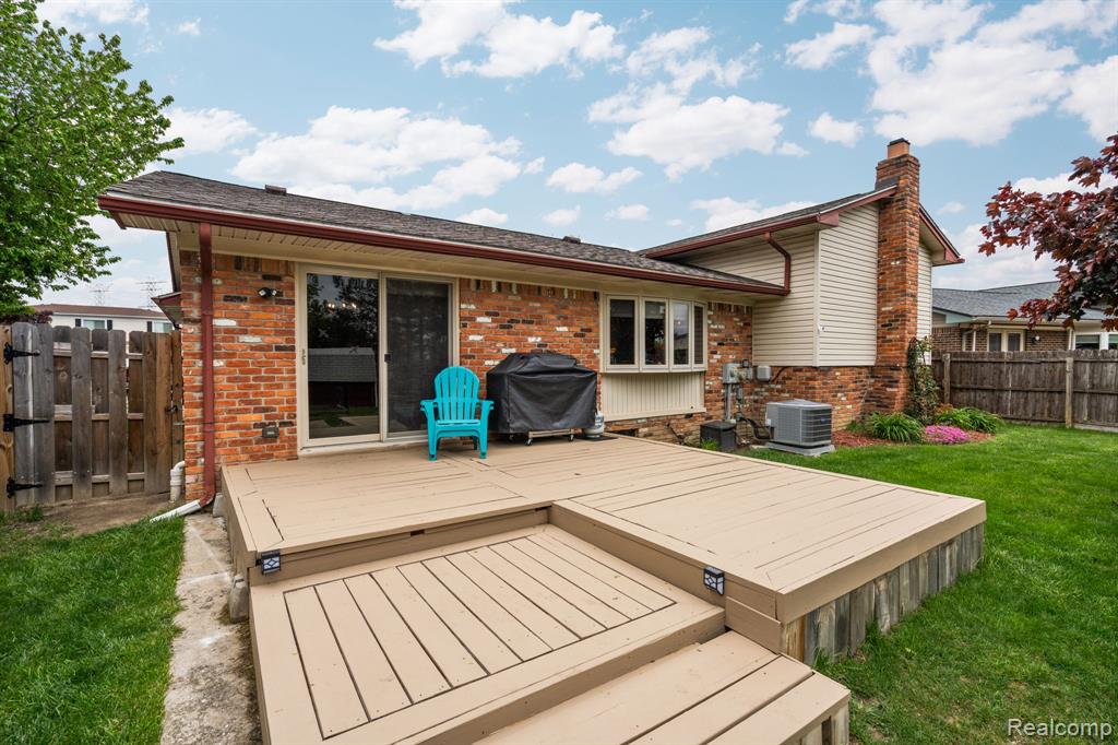 44089 Harsdale Drive, Canton, MI 48187 — Photo 38