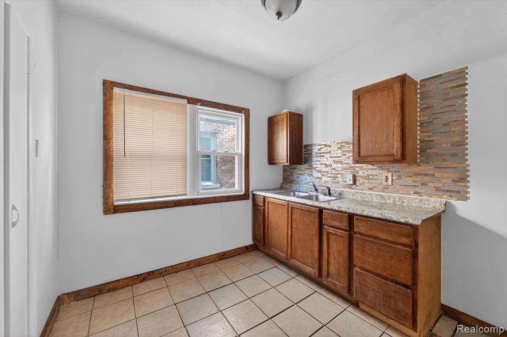 14052 Northlawn Street, Detroit, MI 48238 — Photo 16