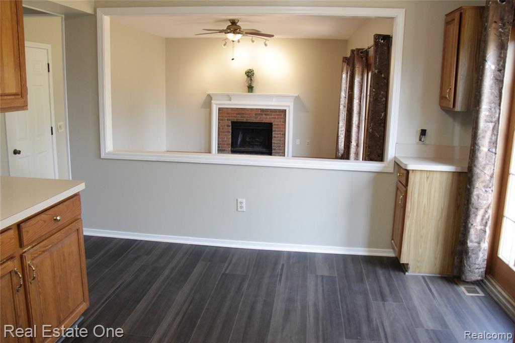 44777 SALTZ Road, Canton, MI 48187 — Photo 26