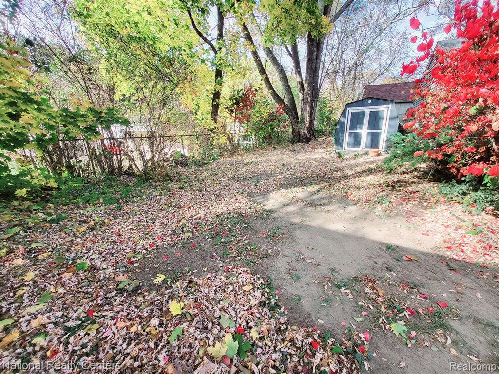 3291 Drexel Avenue, Flint, MI 48506 — Photo 13