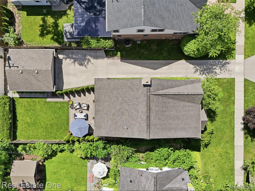 10125 Borgman Avenue, Huntington Woods, MI — Photo 44