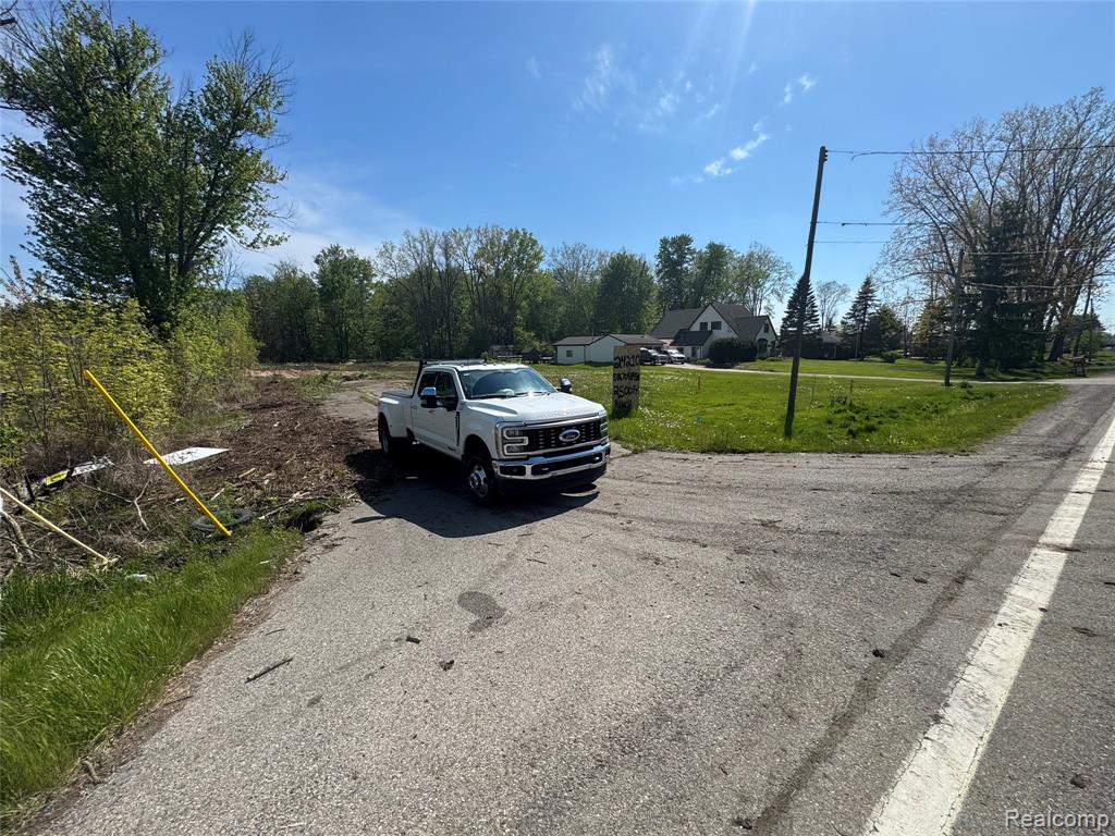24210 24 Mile Road, Macomb, MI 48042 — Photo 2