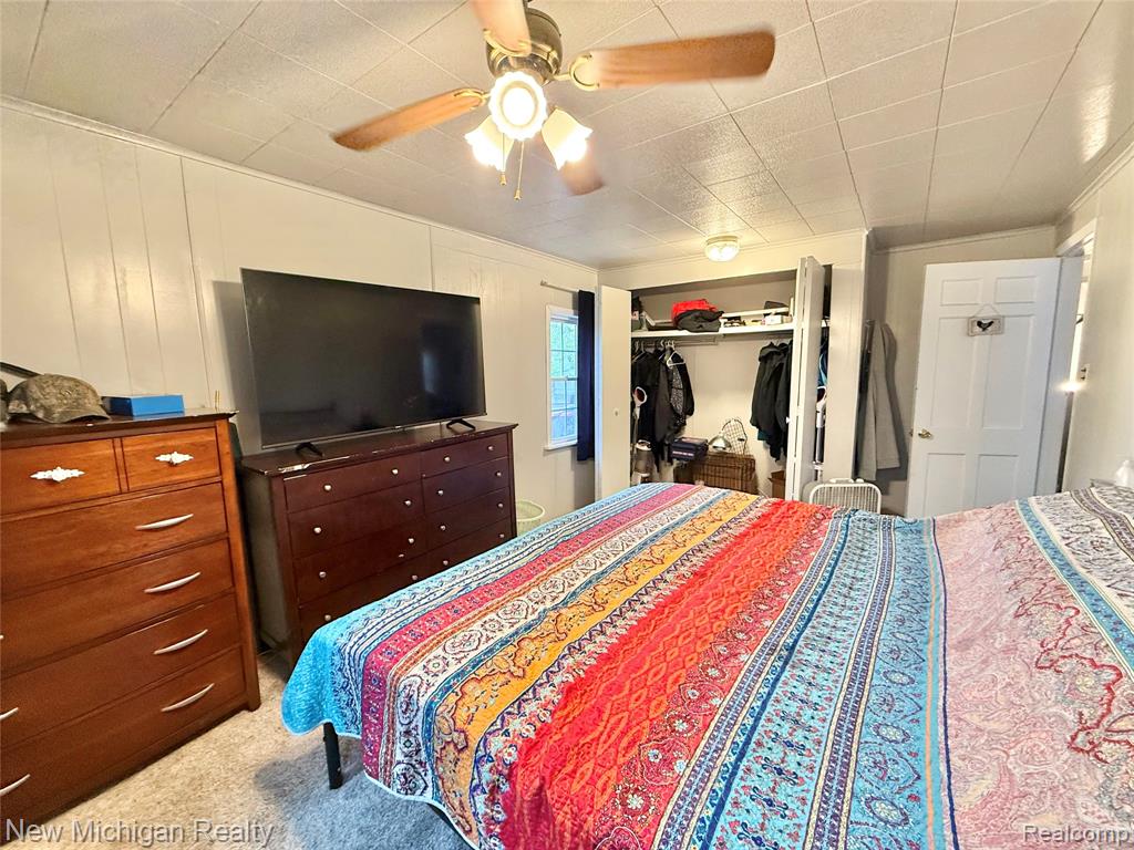 3433 Camden Avenue, Burton, MI 48529 — Photo 14